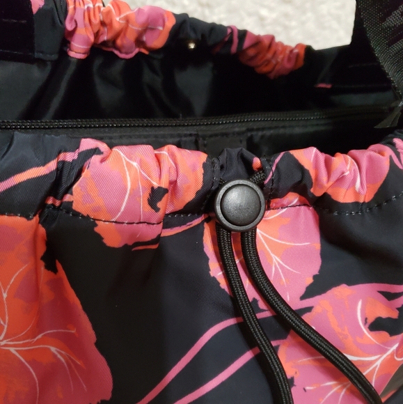 DVF for Target Geranium Leaf Pink/Black Tote Bag - Picture 6 of 10